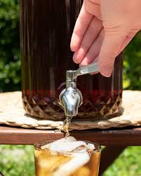 Or, if i make it in the morning, it will be ready in time for dinner. Luzianne Iced Tea Bag Sizes How To Make The Right Amount Of Iced Tea Luzianne Tea