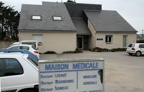 Sante Un Couple De Medecins S Installe A Groix Lorient Maville Com