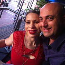 Is anyone able to make an acrylic fropper like this but about 20cm length?