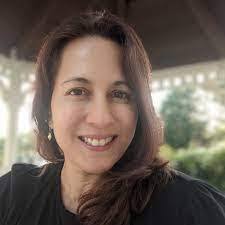 Dalia Colunga's Instagram, Twitter & Facebook