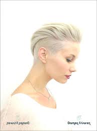 Undercut Damen Hinterkopf Coole Undercut Frisuren Fur Pfiffige Frau Neue Frisur Beste Kurze Haarschnitte Langhaarfrisuren Kurzhaarfrisuren Damen