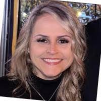 Jennifer Runge's Instagram, Twitter & Facebook