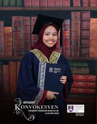 Uitm kini tampil dengan cadangan kreatif dengan mengetengahkan majlis konvokesyen menggunakan teknologi skrin hijau. Istiadat Konvokesyen Uitm 89