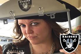 Black Widow 🕷️🏈 Amanda Bustos is our latest Raiders Superfan! #raiders  #raidernation #blackwidow #superfan #nfl #onemonthtogo #nflkickoff #oakland  #oaklandraiders #frameyourgame