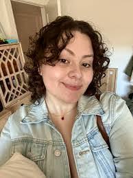 Zina Howard's Instagram, Twitter & Facebook