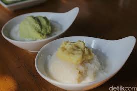 Check spelling or type a new query. Tansu Jakarta Bisa Makan Tansu Durian Dan Nasi Burih Di Dalam Mobil