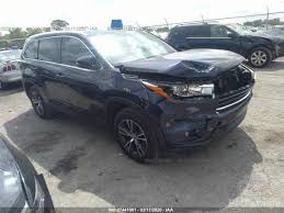 The new highlander is slightly longer than its predecessor, and that extra room increases the cargo space on the doors we have some harder plastics, and also this kind of weird dark gray wood grain pattern. Toyota Highlander Xle 2016 Dark Blue 3 5l Vin 5tdkkrfh9gs182955 Free Car History
