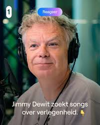Verlegen is muziekkenner en -maker Jimmy Dewit niet. Maar ooit was dat wel  anders... Voor 'De zomer van' zoekt hij er dan ook nummers over. Wees zeker  niet verlegen en deel je