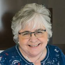 Luanne Oleas, Author is querying (@bike_writer)