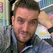 Brendas Bear Needs A Barber