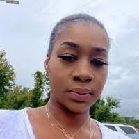 Rashida Mcdonald's Instagram, Twitter & Facebook