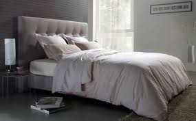 Tete De Lit Design Originale 10 Modeles A Partir De 60 Euros Tete De Lit Design Lit Design Tete De Lit Matelassee