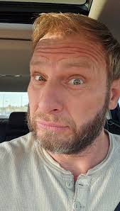 I wanted to make a super special shout out to this woman here who has done  nothing But help me guide me. Mentor me, protect me. Encourage me and shoot  straight from