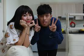 Dưới phần bình luận, cộng đồng. Gin Tuáº¥n Kiá»‡t Ná»•i Ä'ien Khi Phat Hiá»‡n Bá»‹ Diá»‡u Nhi Lá»«a