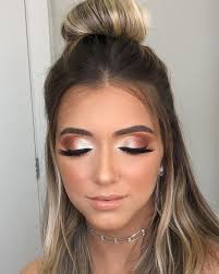 Deli Kizin Turkusu Adli Kullanicinin Facebook Page Makeup And Beauty My World Panosundaki Pin Muhtesem Makyaj Dugun Makyaji Dogal Makyaj Gorunumu