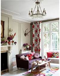 The general rule is that the length of the flower stems should be no more than one and a half to two times the height of your selected vase. 22 Floral Living Room Ideas Decor Living Room Shabby Chic Homes
