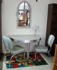 Antique kitchen tables as the name suggests is a website dedicated to genuine antique kitchen and farmhouse tables. 220 Vintage Kitchen Tables Ideas Vintage Kitchen Dinette Sets Retro Kitchen