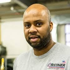 Sandy Reiner's Instagram, Twitter & Facebook