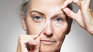 3 Malzeme Ile Kirisikliklari Goz Alti Torbalari Ve Koyu Noktalar Yok Oluyor Sifali Tarifler Dogal Cilt Cil Maskeler