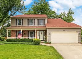 698 Canyon Ln, Elgin, IL 60123 | Redfin