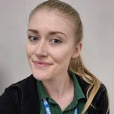 Samantha Bowden's Instagram, Twitter & Facebook