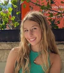 Erin Bugbee's Instagram, Twitter & Facebook