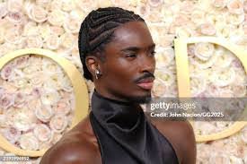 Elton Mason's Instagram, Twitter & Facebook