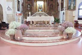 No sé vosotros, pero yo nunca había visto celebrar el banquete de la boda dentro de la mismísima iglesia. Boda De Inmaculada Y Tomas Tu Wedding
