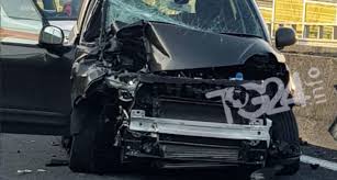 L'incidente mortale si è verificato oggi, domenica 15 luglio 2018. Ultim Ora Ceprano Grave Incidente In Autostrada 51enne Elitrasportato Foto Tg24 Info
