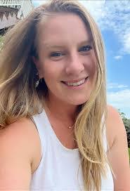 Lauren Farmer's Instagram, Twitter & Facebook