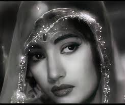 Ayesha Alim (ayeshaa899)