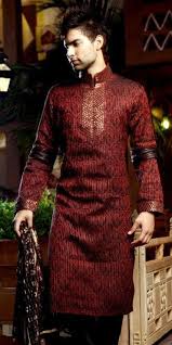 25 Stylish Pakistani Groom Mehndi Dresses For This Season Indian Wedding Wear Mehndi Dress For Mens Mens Kurta Designs