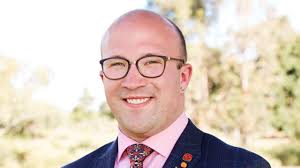 Steve Toms: Frankston councillor hit with bullying suspension