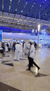 Jakarta, kompas.tv habib rizieq shihab mempunyai nama lengkap muhammad rizieq akhirnya gus baha ungkap sosok habib rizieq shihab pernah di tanya bagaimana pendapat gus. Habib Rizieq Sudah Di Bandara Jeddah Siap Pulang Ke Indonesia Kumparan Com