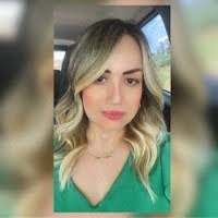 Karen Benevides's Instagram, Twitter & Facebook