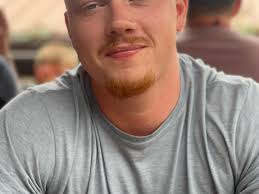 Grayson Dennis (@_graysondennis) • Instagram photos and videos