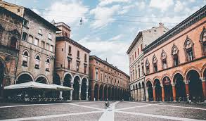 The trusted travel site for the latest reviews & lowest prices. Why Should I Study In Bologna