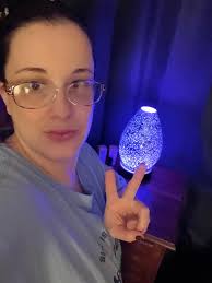 Can anyone recommend a strong lavender oil for reed diffusers please