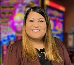 Kellie Burt's Instagram, Twitter & Facebook