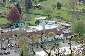 In den schwimmbädern freibad andernach, freibad rengsdorf und freibad deichwelle gibt es 50m bahnen. Ein Neues Hallenbad Fur Biedenkopf