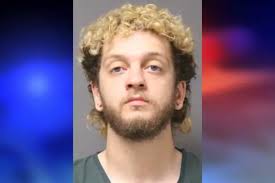 Noah Phelps's Instagram, Twitter & Facebook