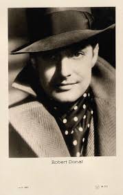 European Film Star Postcards: Robert Donat