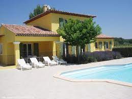 vakantiewoning met zwembad voor 12 personen in de provence zwembad provence vakantie
