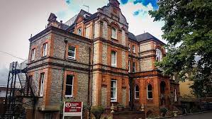 Palmers Lodge Swiss Cottage Hostel Review Anotherside Of Me Palmers Lodge Swiss Cottage Swiss Cottage Cottage