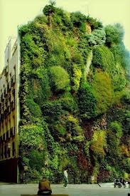 Le Monde Fr Timeline Photos Facebook Gartenkunst Garten Vertikaler Garten