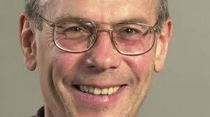 Robert Charlier's Instagram, Twitter & Facebook