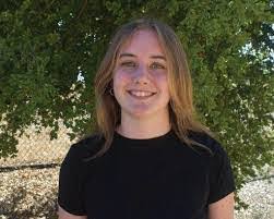 Lauren Falconer's Instagram, Twitter & Facebook