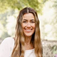 Carrie Grigsby's Instagram, Twitter & Facebook