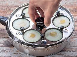 How To Poach An Egg Four Different Ways