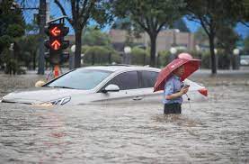 China's military has blasted a dam to release floodwaters threatening one of its most heavily populated provinces, as the death toll in widespread flooding rose to at least 25. 01d4q53tbnmzjm